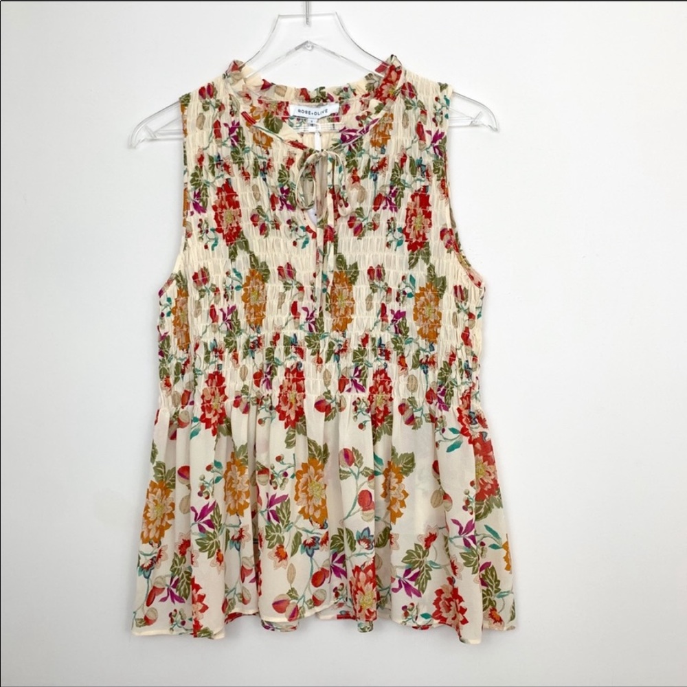 Rose and Olive Sleeveless Floral Blouse Size Large